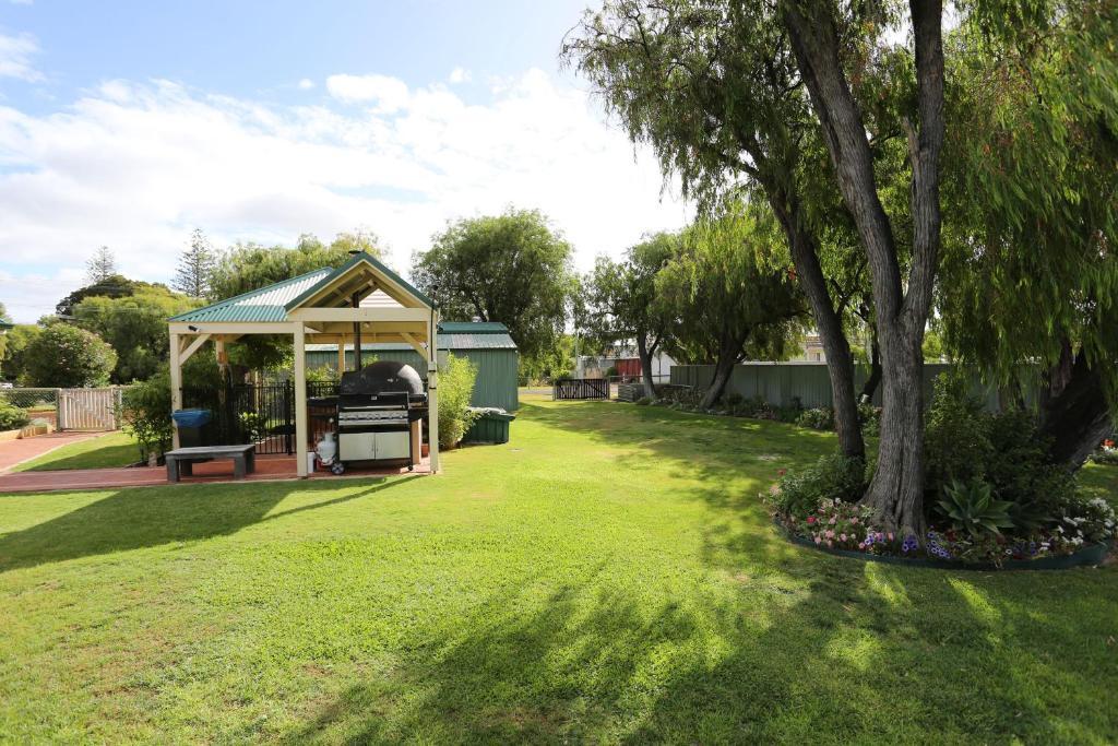 Busselton Guest House 외부 사진