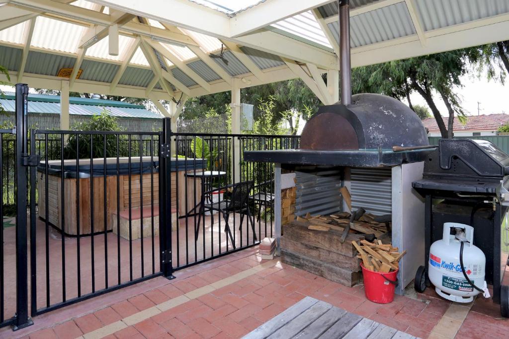 Busselton Guest House 외부 사진